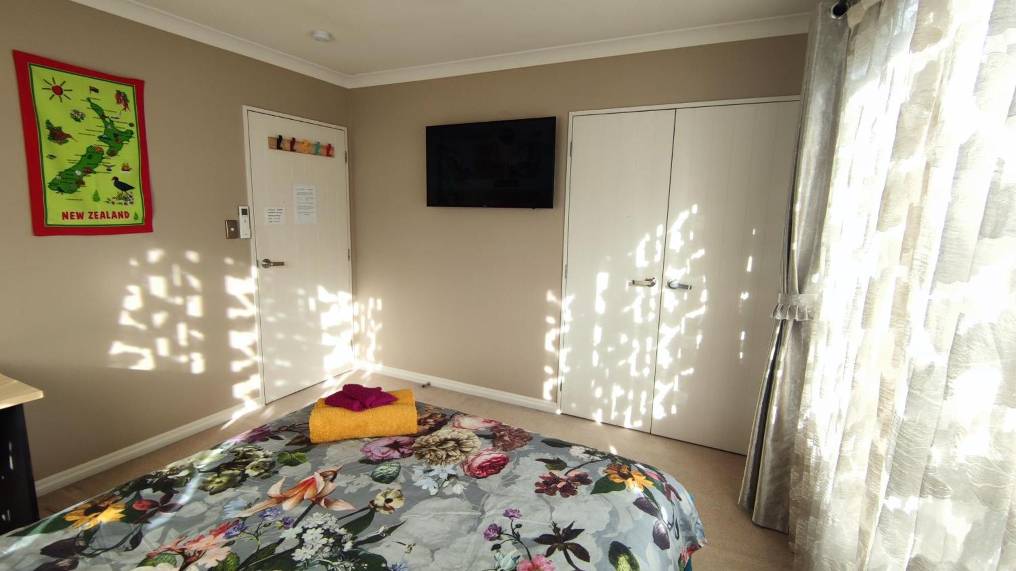 Monique'S Rose Room Prvt Bthrm Ac Tv Auckland Room photo